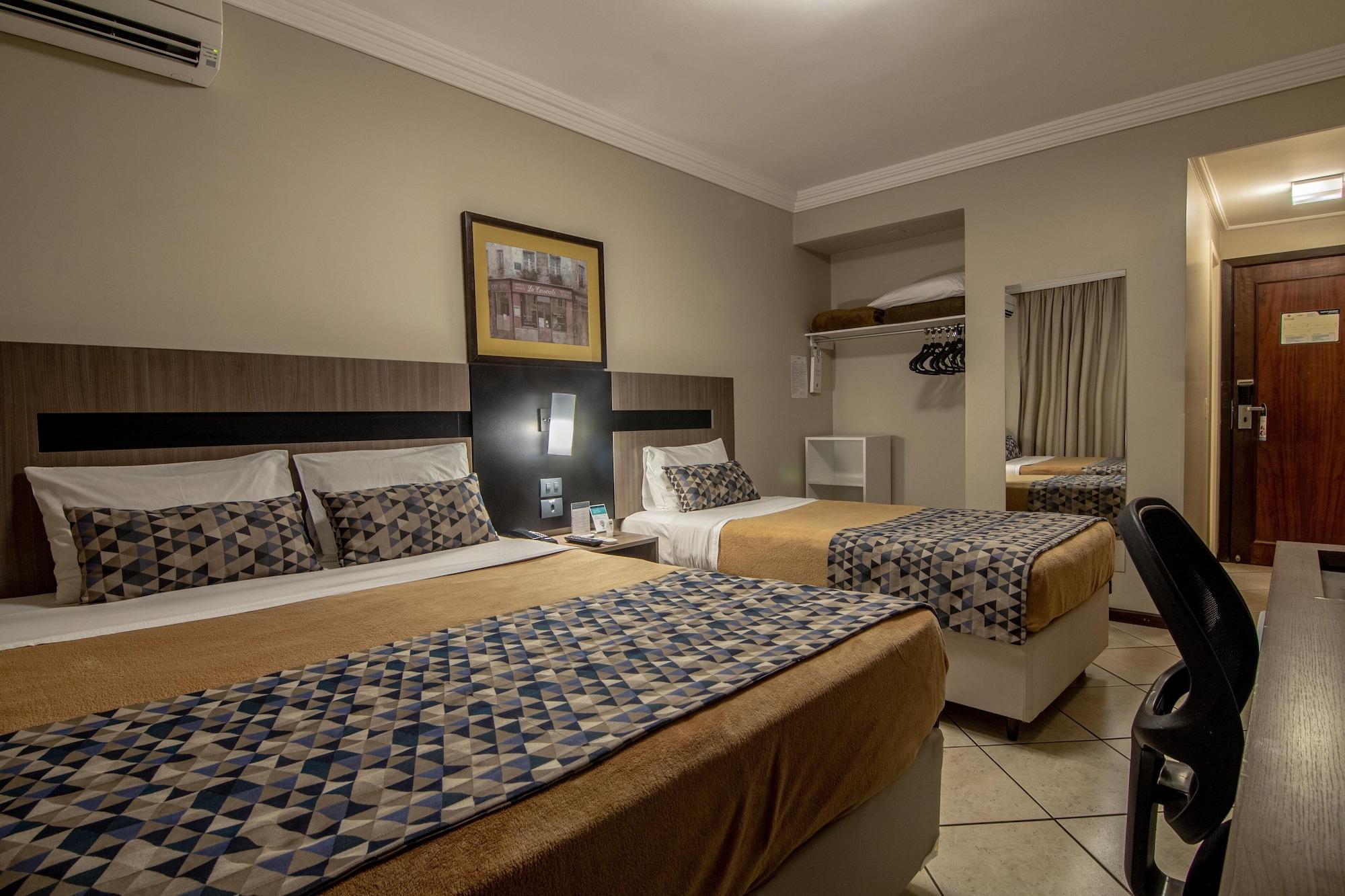 Hotel Deville Express Cascavel Каскавел Экстерьер фото