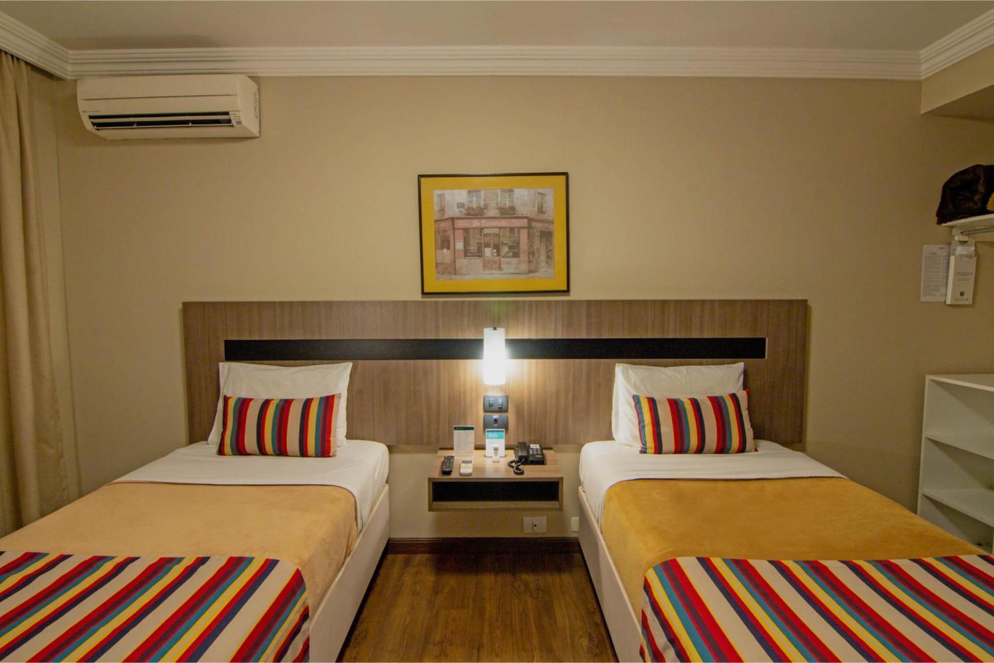 Hotel Deville Express Cascavel Каскавел Экстерьер фото