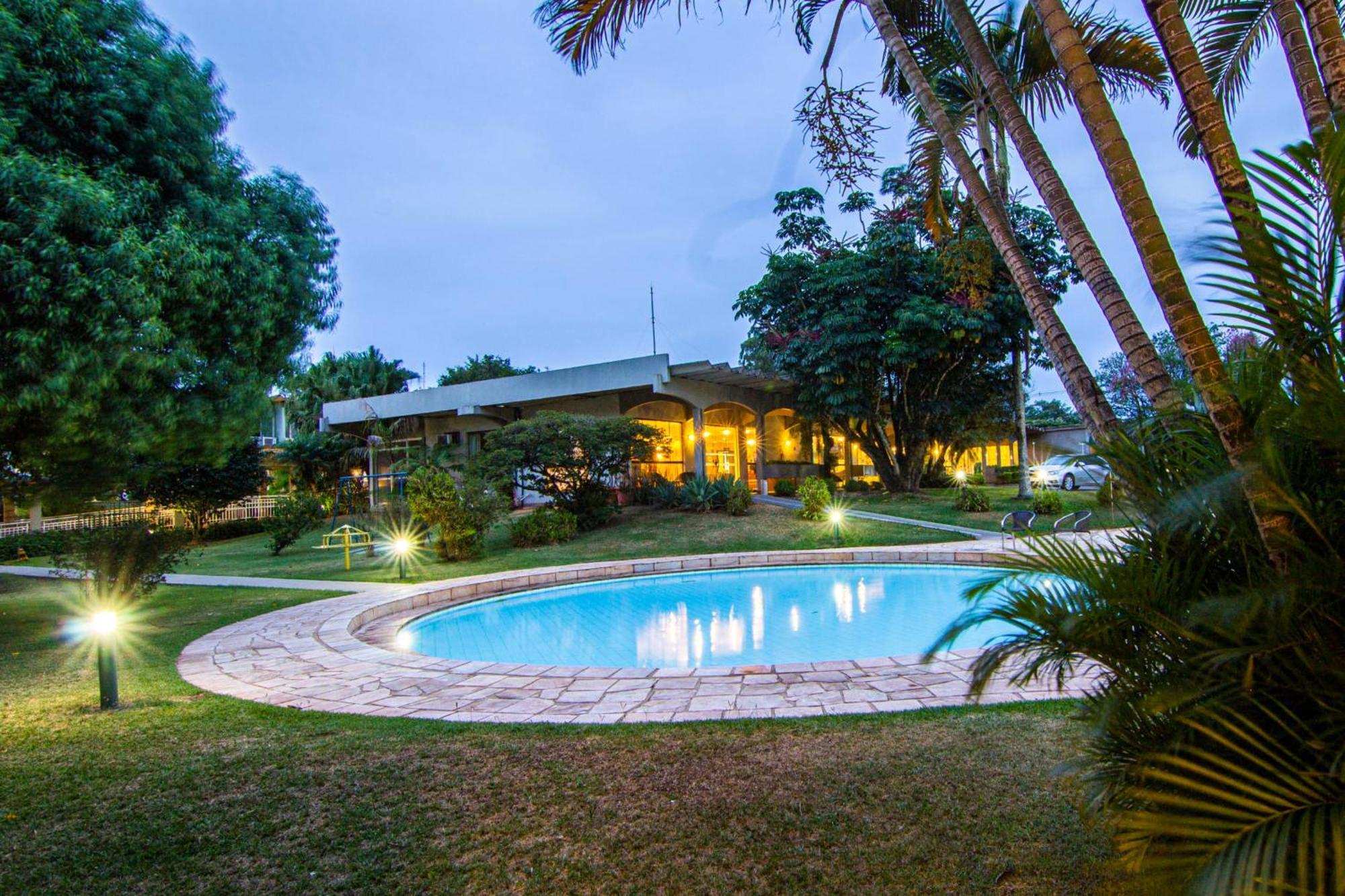 Hotel Deville Express Cascavel Каскавел Экстерьер фото