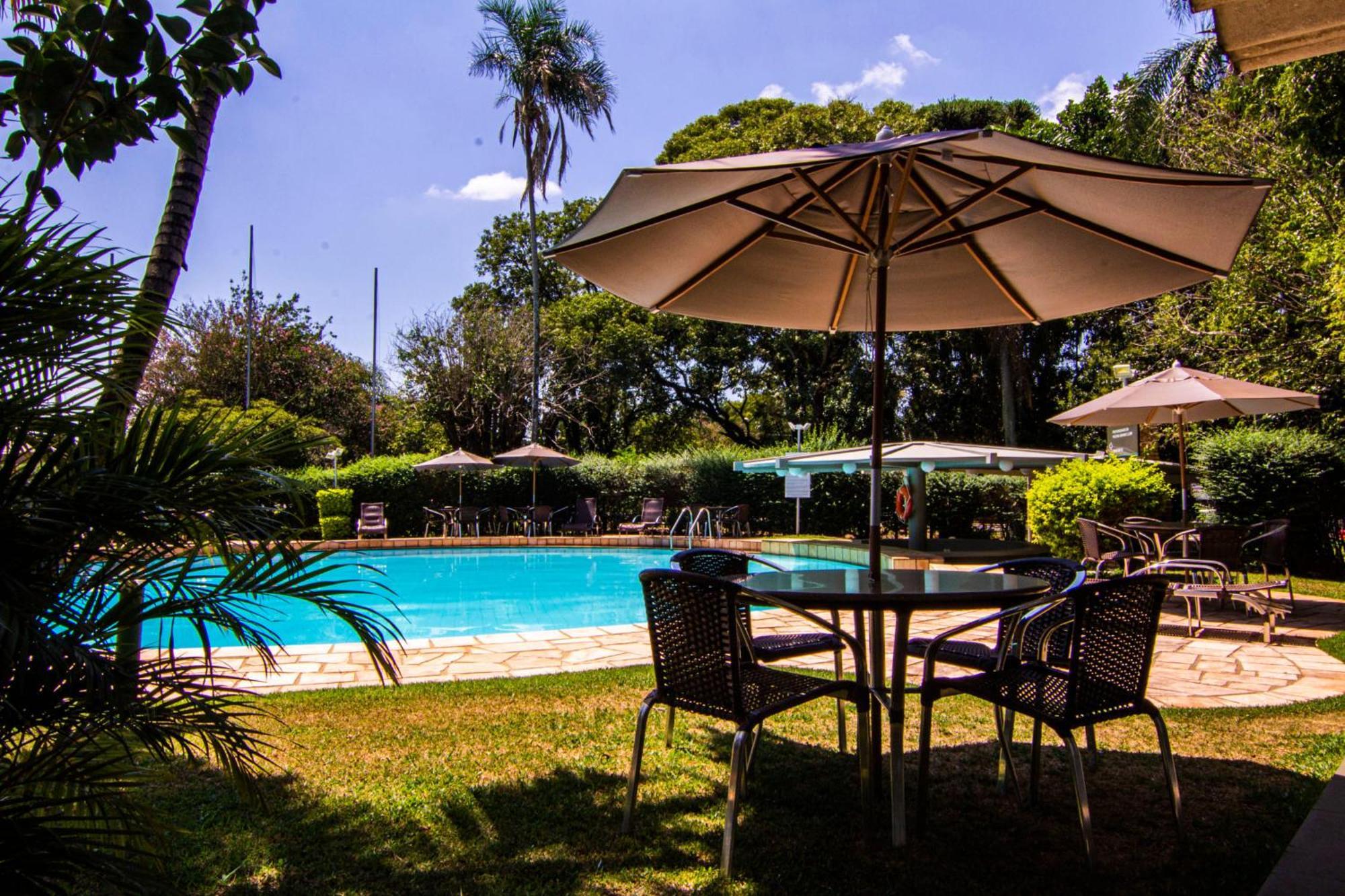Hotel Deville Express Cascavel Каскавел Экстерьер фото